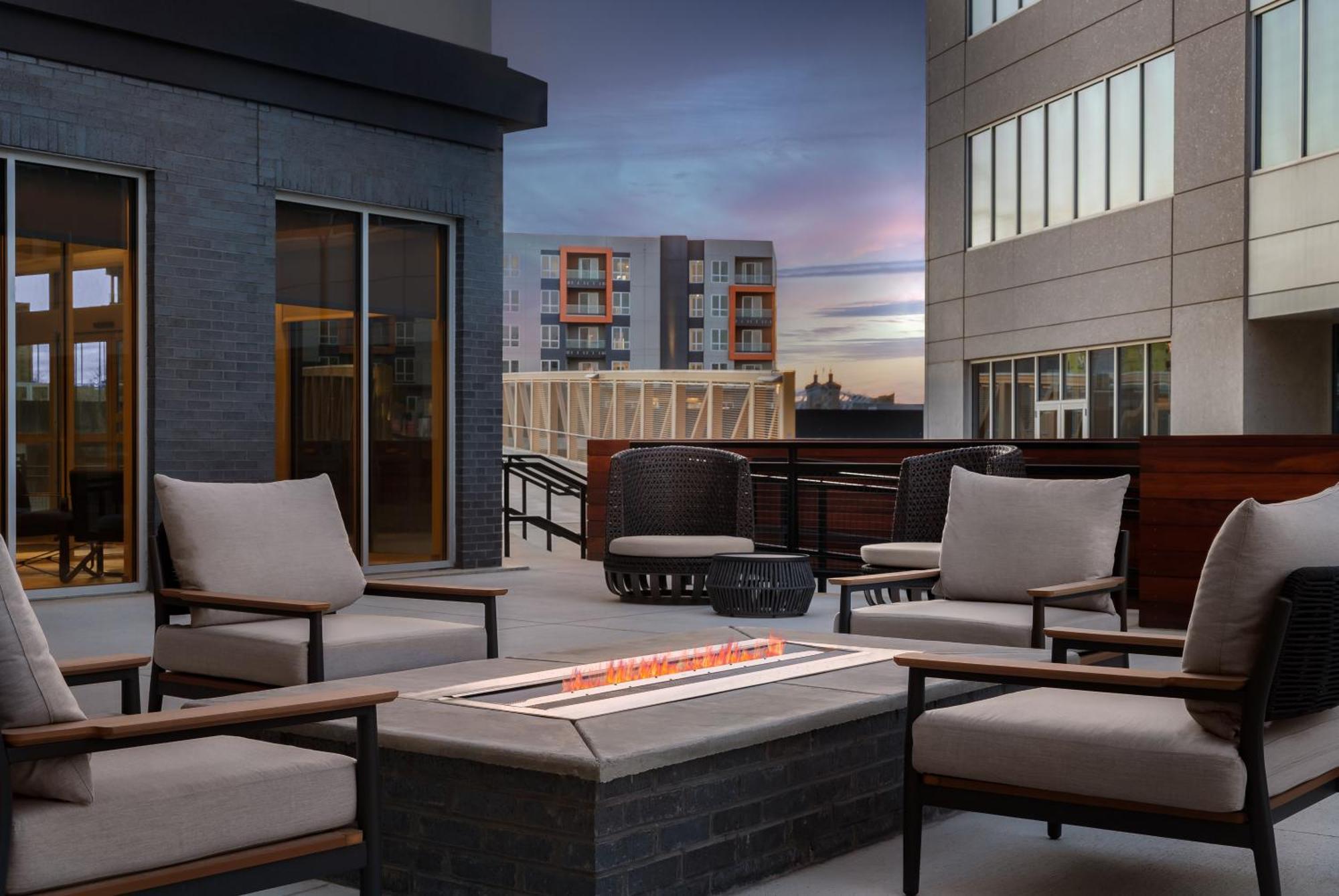 Homewood Suites By Hilton Newport Cincinnati 外观 照片